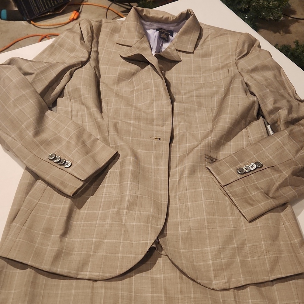 Brooks Brothers Beige Checkered Blazer Suit 100% Wool - Picture 2 of 6